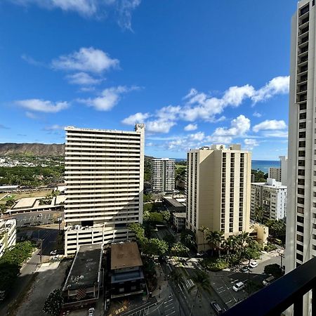 Waikiki Banyan 2111A Condo Гонолулу Экстерьер фото
