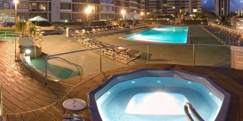 Waikiki Banyan 2111A Condo Гонолулу Экстерьер фото
